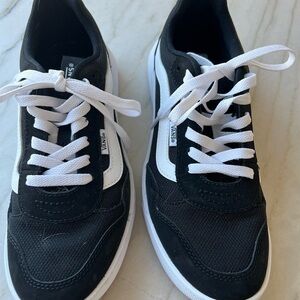 Vans size 9 Never Worn